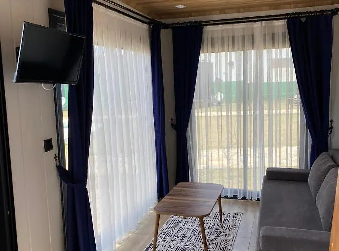 Hotel Lavira Tiny House Village Bogazici